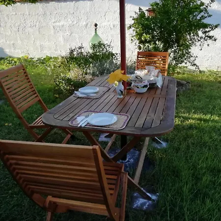 לינה וארוחת בוקר Claudia אנזיו