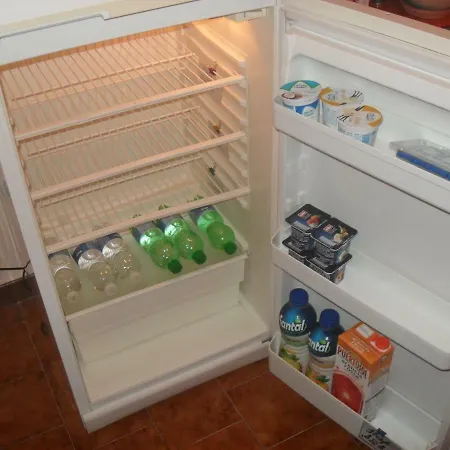 לינה וארוחת בוקר Claudia