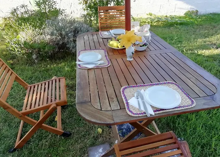 Claudia Bed and Breakfast Άντζιο