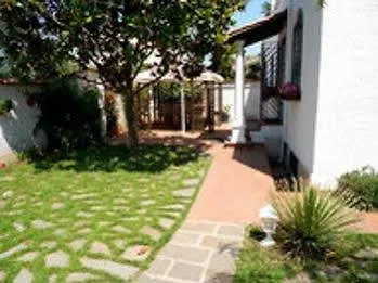 Bed and Breakfast Claudia 3*